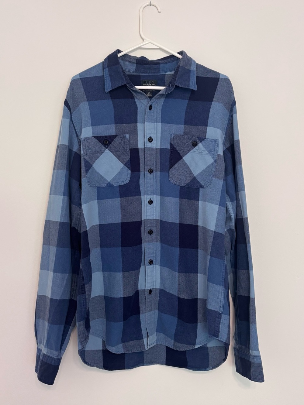 J Crew Sporting Goods 100% Cotton Blue Checkered Flannel Button Down Large Tall
